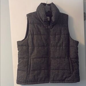 Women’s Gray Herringbone Puffer Vest